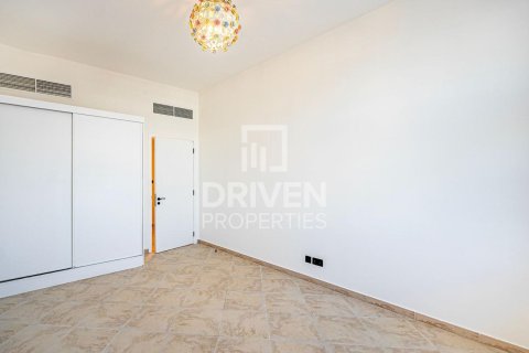 Apartment in Motor City, Dubai 3 bedrooms, 231 sq.m. № 86529 - photo 16