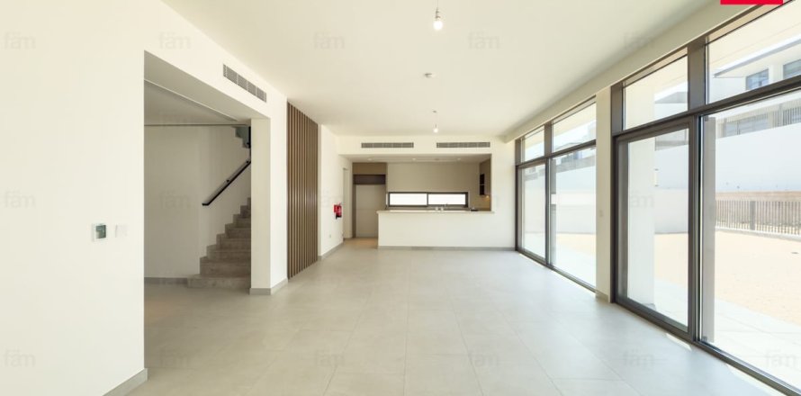 Villa à Al Furjan, Dubai, 4 chambres, 586.7 m², № 91824