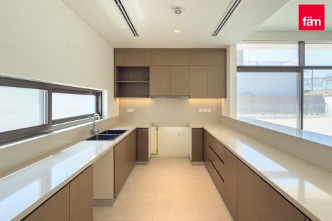 Villa à Al Furjan, Dubai, 4 chambres, 586.7 m², № 91824 - photo 5