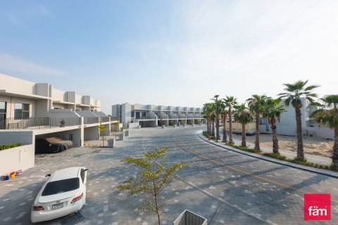 Villa en Mohammed Bin Rashid City, Dubai, 2 dormitorios, 137.6 m², № 141602 - foto 13
