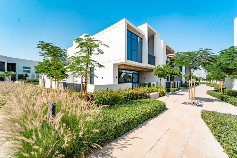 Adosado en Arabian Ranches 3, Dubai, 4 dormitorios, 266 m², № 96867
