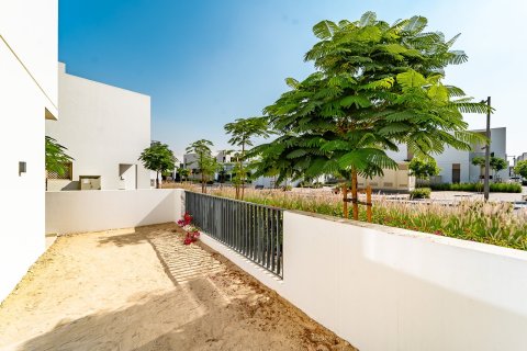 Adosado en Arabian Ranches 3, Dubai, 4 dormitorios, 266 m², № 96867 - foto 4