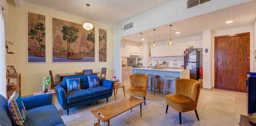 Apartment in Dubai 2 bedrooms, 127 sq.m. № 96875