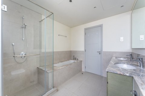 Apartment in Downtown Dubai (Downtown Burj Dubai), Dubai 3 bedrooms, 146 sq.m. № 96868 - photo 17