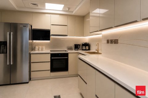 Apartment in Dubai 2 bedrooms, 118.7 sq.m. № 111288 - photo 11