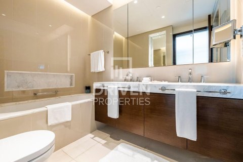 Appartement à The Address Residence Fountain Views, Downtown Dubai (Downtown Burj Dubai), Dubai, 2 chambres, 135 m², № 66451 - photo 10