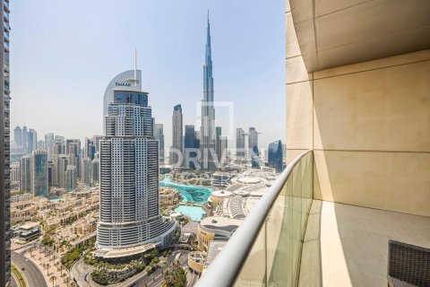 Appartement à The Address Residence Fountain Views, Downtown Dubai (Downtown Burj Dubai), Dubai, 2 chambres, 135 m², № 66451 - photo 1