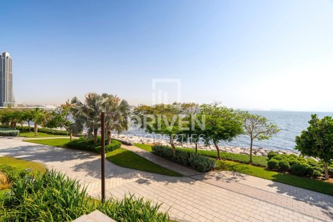 Townhouse in Bluewaters Residences, Bluewaters, Dubai 4 bedrooms, 640 sq.m. № 19009 - photo 6