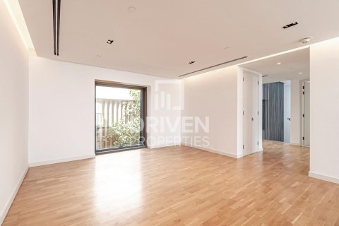 Townhouse in Bluewaters Residences, Bluewaters, Dubai 4 bedrooms, 640 sq.m. № 19009 - photo 20