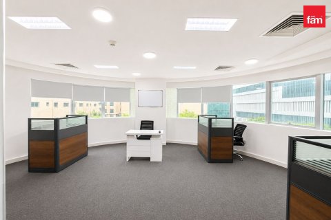 Office in Al Barsha, Dubai 66.1 sq.m. № 135162