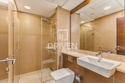 Apartamento en Sparkle Towers, Dubai Marina, Dubai, 2 dormitorios, 137.68 m², № 137280 - foto 9