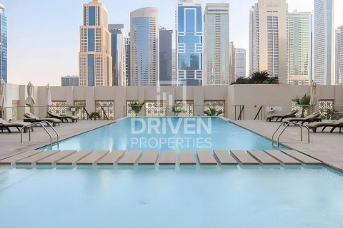Apartment in West Avenue Tower, Dubai Marina, Dubai 2 bedrooms, 116.87 sq.m. № 137300 - photo 2