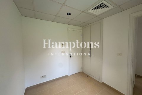 Villa in Arabian Ranches 2, Dubai 4 bedrooms, 301.00572000 sq.m. № 63742 - photo 8