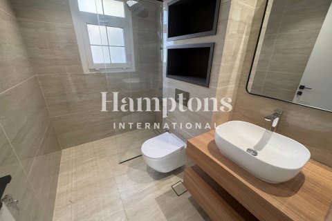 Villa in Arabian Ranches 2, Dubai 4 bedrooms, 301.00572000 sq.m. № 63742 - photo 13