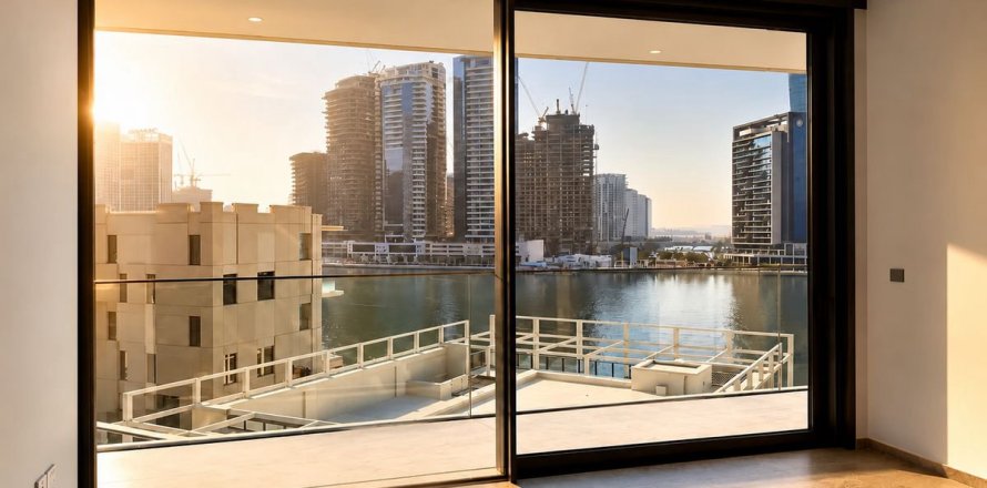 Appartement à Business Bay, Dubai, 1 chambre, 87.6 m², № 124542