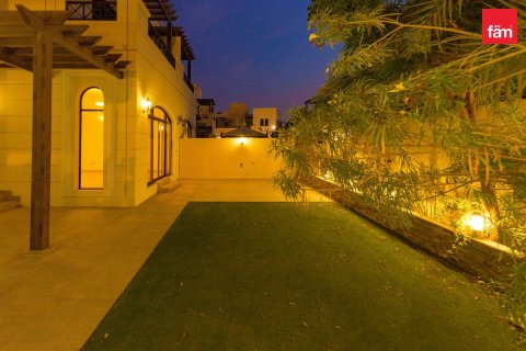 Adosado en Dubai, 4 dormitorios, 309.4 m², № 124540 - foto 21