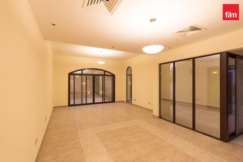 Adosado en Dubai, 4 dormitorios, 309.4 m², № 124540 - foto 11