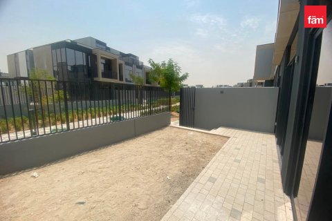 Townhouse in Dubai 3 bedrooms, 168 sq.m. № 124539 - photo 8