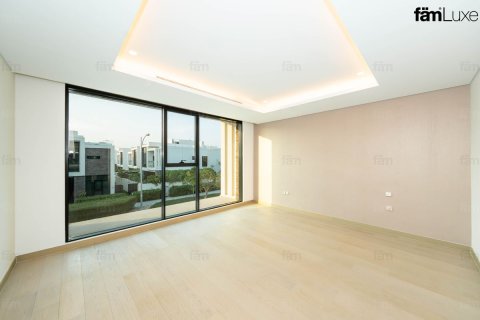 Villa in Dubai 8 bedrooms, 723.7 sq.m. № 134816 - photo 11