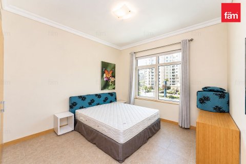 Снять в аренду квартиру в Пальме Джумейре, Дубай: 3 спальни, 205м², № 134821 - фото 27