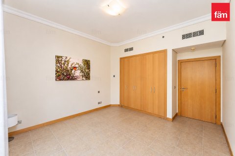 Снять в аренду квартиру в Пальме Джумейре, Дубай: 3 спальни, 205м², № 134821 - фото 14