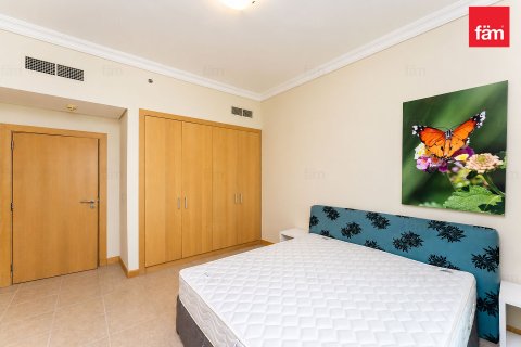 Снять в аренду квартиру в Пальме Джумейре, Дубай: 3 спальни, 205м², № 134821 - фото 24