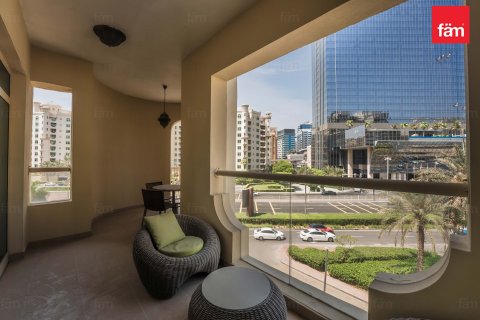 Снять в аренду квартиру в Пальме Джумейре, Дубай: 3 спальни, 205м², № 134821 - фото 25