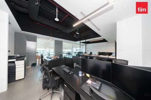 Bureau à Business Bay, Dubai, 539.1 m², № 134745 - photo 11