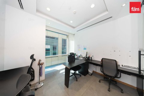 Bureau à Business Bay, Dubai, 539.1 m², № 134745 - photo 8