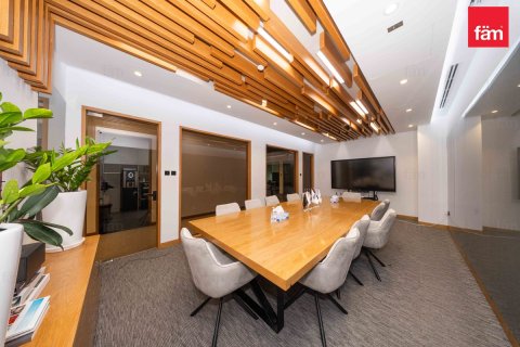 Bureau à Business Bay, Dubai, 539.1 m², № 134745