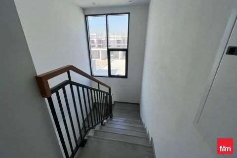 Villa in Dubai 3 bedrooms, 161 sq.m. № 134746 - photo 4