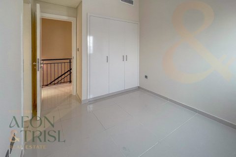 Adosado en DAMAC Hills (Akoya by DAMAC), Dubai, 3 dormitorios, 212 m², № 60843 - foto 1