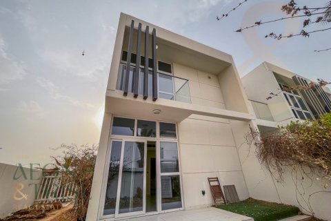 Adosado en DAMAC Hills (Akoya by DAMAC), Dubai, 3 dormitorios, 212 m², № 60843 - foto 5