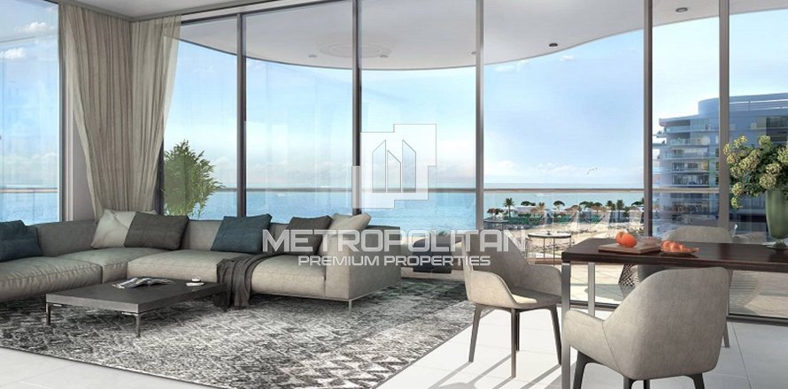 Villa in Deira, Dubai 5 bedrooms, 734 sq.m. № 4338