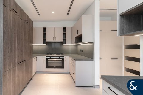 Villa en Tilal Al Ghaf, Dubai, 5 dormitorios, 527 m², № 75055 - foto 6