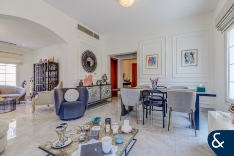 Villa en District 16, Jumeirah Village Circle, Dubai, 3 dormitorios, 630 m², № 75053 - foto 11