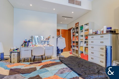 Villa en District 16, Jumeirah Village Circle, Dubai, 3 dormitorios, 630 m², № 75053 - foto 22