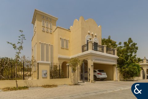 Villa en District 16, Jumeirah Village Circle, Dubai, 3 dormitorios, 630 m², № 75053 - foto 1