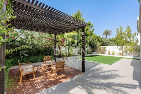 Villa à Sidra Villas, Dubai Hills Estate, Dubai, 4 chambres, 448 m², № 64692 - photo 3