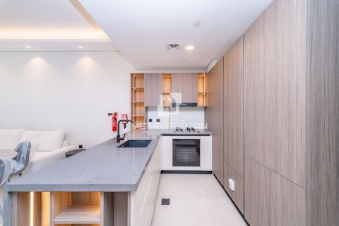 Снять в аренду квартиру в Джумейра Вилладж Серкл, Дубай: 1 спальня, 81м², № 73762 - фото 8