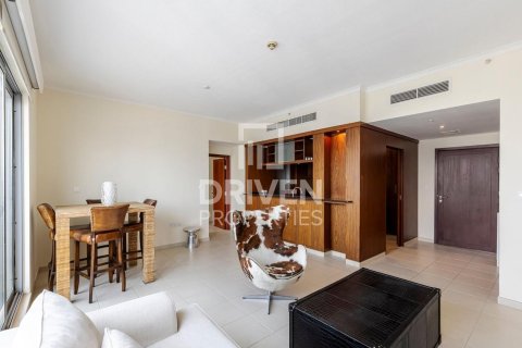 Apartamento en The Residences, Downtown Dubai (Downtown Burj Dubai), Dubai, 1 dormitorio, 97.18 m², № 128356 - foto 4