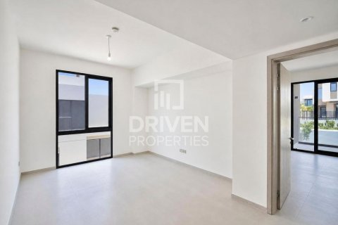 Villa in Jebel Ali, Dubai 4 bedrooms, 629.98 sq.m. № 128368 - photo 19