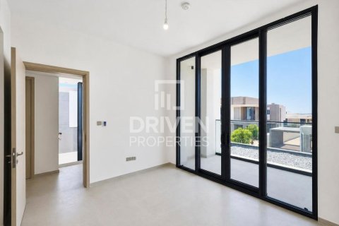 Villa in Jebel Ali, Dubai 4 bedrooms, 629.98 sq.m. № 128368 - photo 14