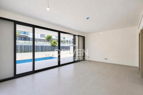 Villa in Jebel Ali, Dubai 4 bedrooms, 629.98 sq.m. № 128368 - photo 5