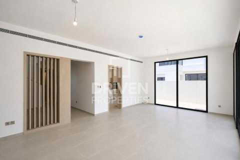 Villa in Jebel Ali, Dubai 4 bedrooms, 629.98 sq.m. № 128368 - photo 4