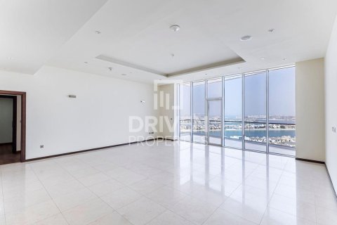 Apartment in Tiara Residences, Palm Jumeirah, Dubai 3 bedrooms, 222.22 sq.m. № 128360 - photo 3