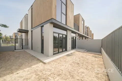 Купить таунхаус в Мудоне, Дубай: 4 спальни, 237м², № 71135 - фото 20