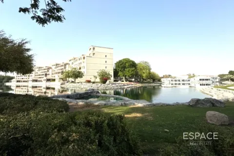 Купить виллу в Green Community Motor City, Motor City, Дубай: 5 спален, 678м², № 71136 - фото 15