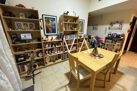 Apartment in Dubai 2 bedrooms, 93.71 sq.m. № 52687 - photo 6
