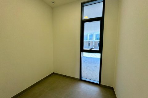 Villa in Dubai 3 bedrooms, 193.98 sq.m. № 52684 - photo 12